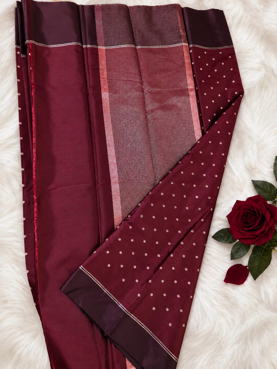 Matka Silk Saree with Woven Polka Dots | Contrast Border